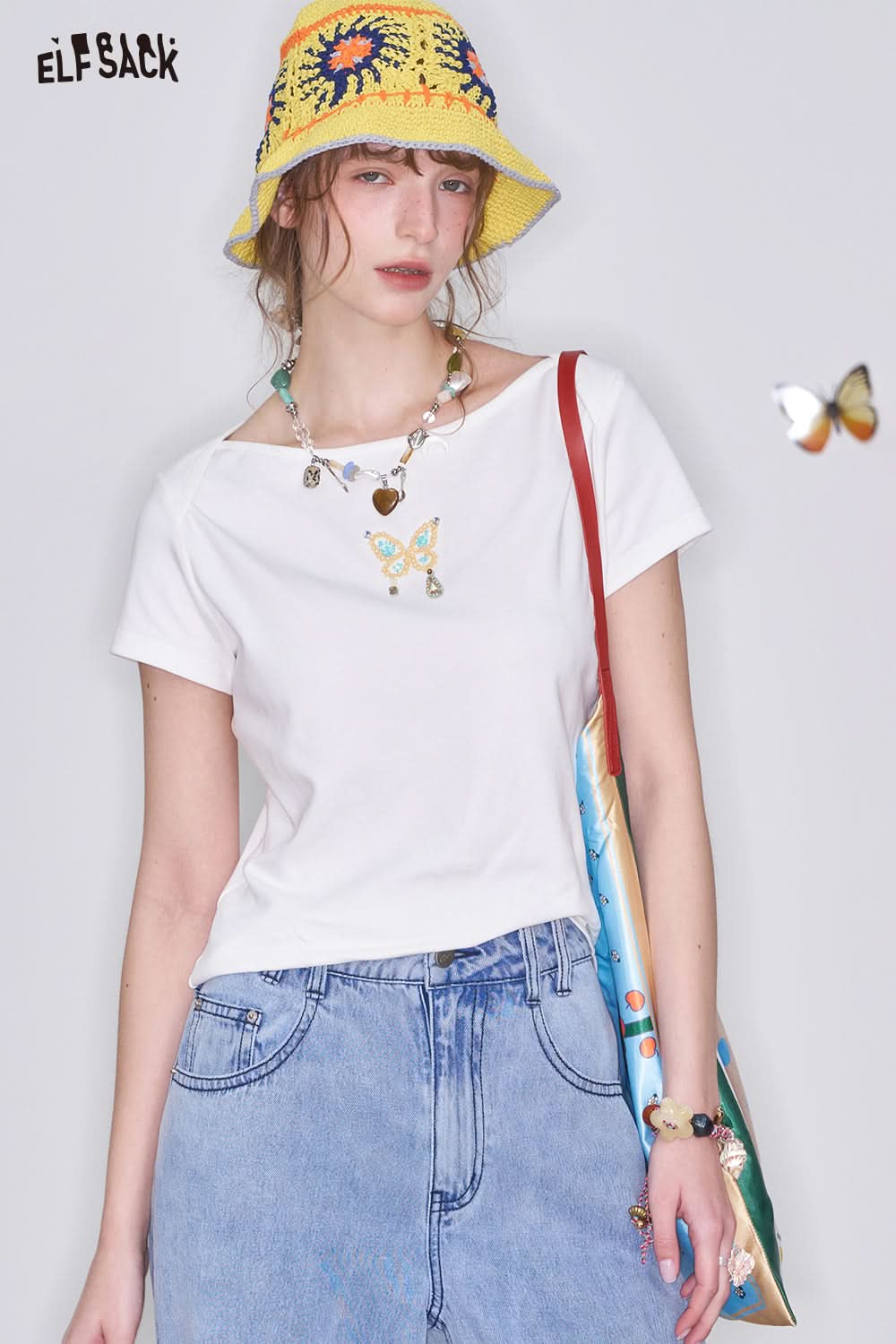 ELFSACK Y2K Butterfly Short Sleeve O-neck Slim T-shirt Women Embroidery Sequin Crop Top