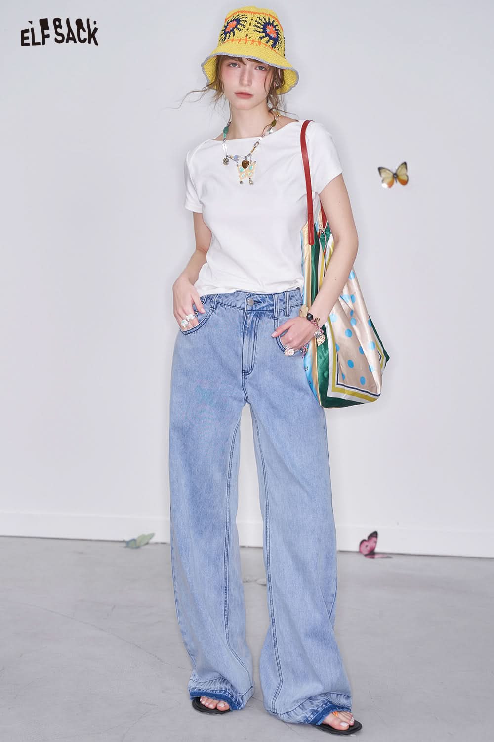 ELFSACK Y2K Butterfly Short Sleeve O-neck Slim T-shirt Women Embroidery Sequin Crop Top