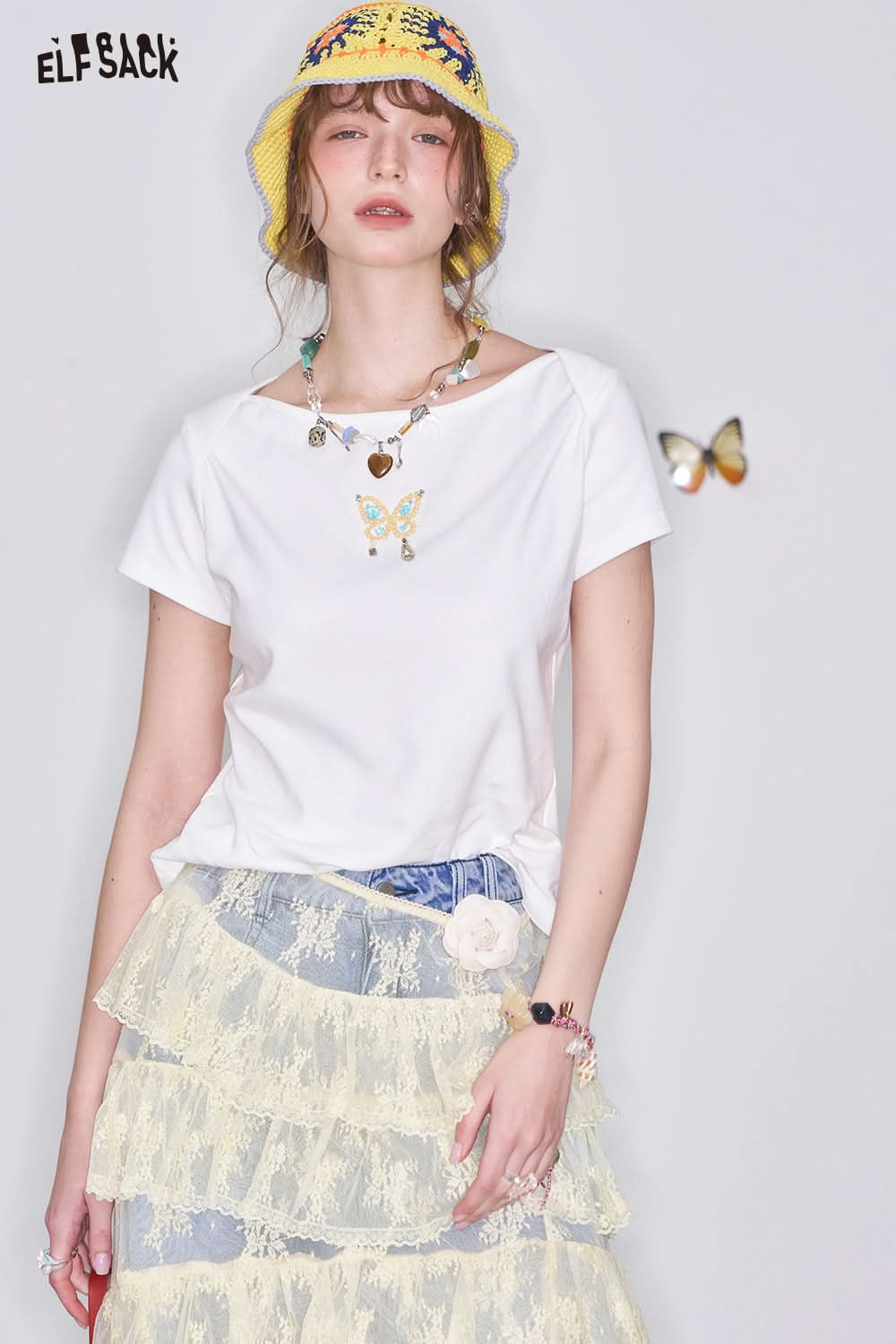 ELFSACK Y2K Butterfly Short Sleeve O-neck Slim T-shirt Women Embroidery Sequin Crop Top