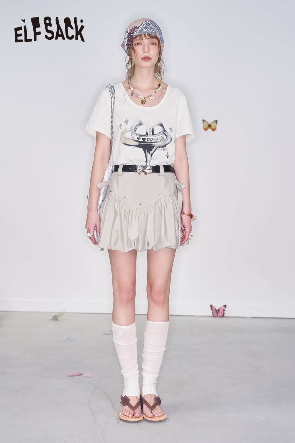 ELFSACK Y2K White Heart Printed Short Sleeve T-Shirt Women's Loose Casual Versatile Top
