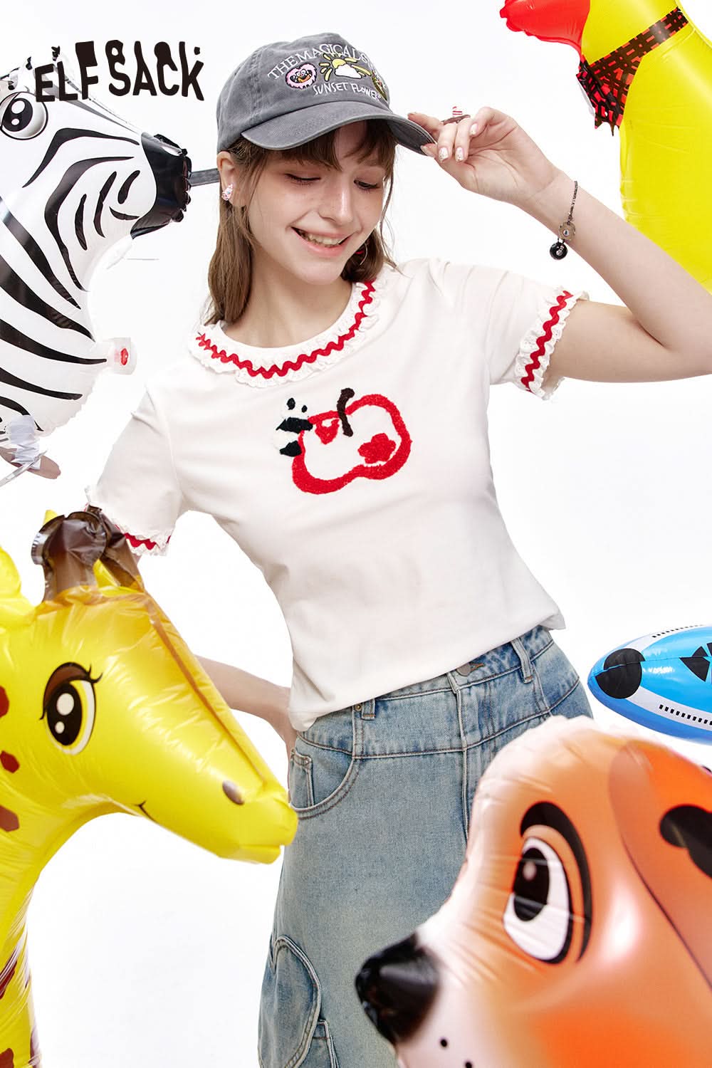 ELFSACK Panda short sleeved slim fit T-shirt