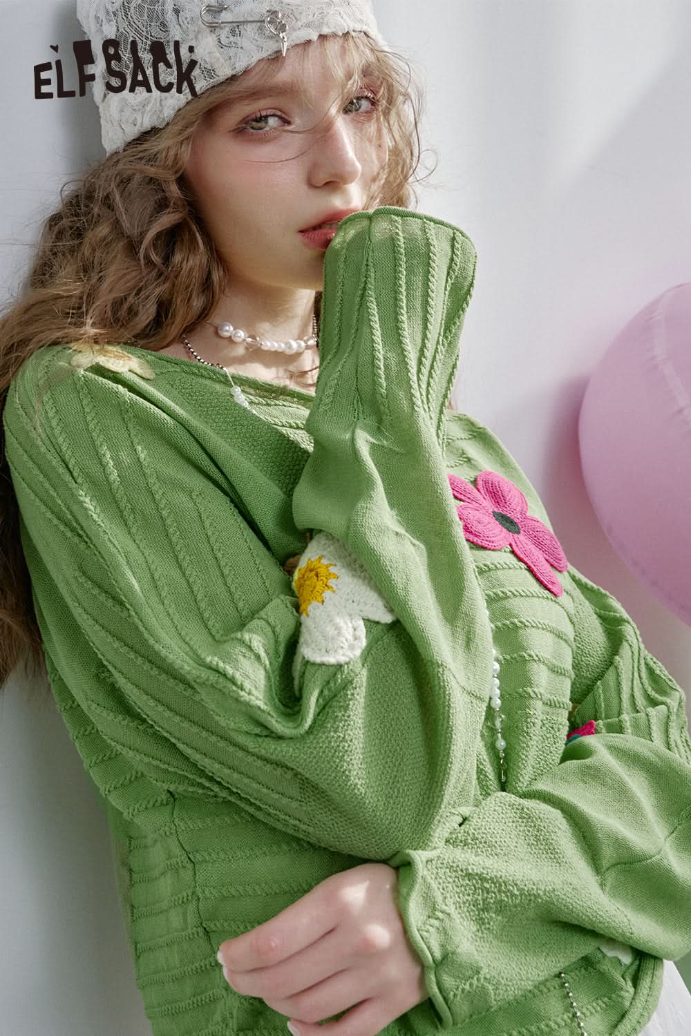 ELFSACK Dopamine Flower Green Long Sleeve Short Knit Pullover Women
