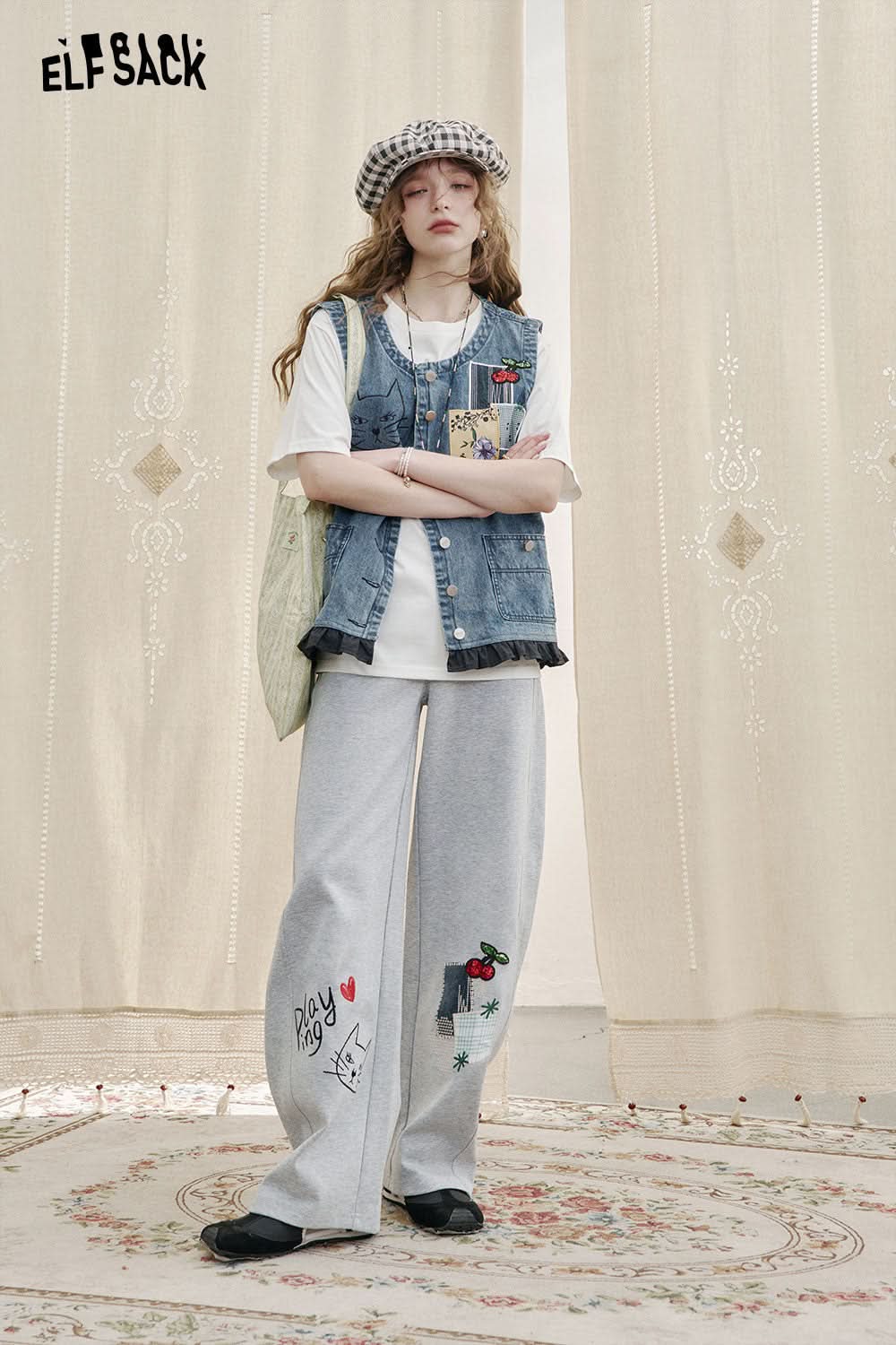 ELFSACK Casual Grey Kitten Embroidery Wide Leg Pants