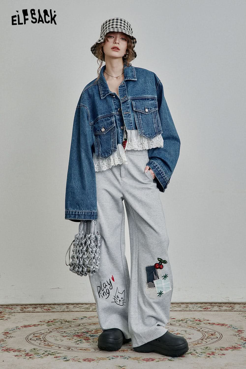 ELFSACK Casual Grey Kitten Embroidery Wide Leg Pants
