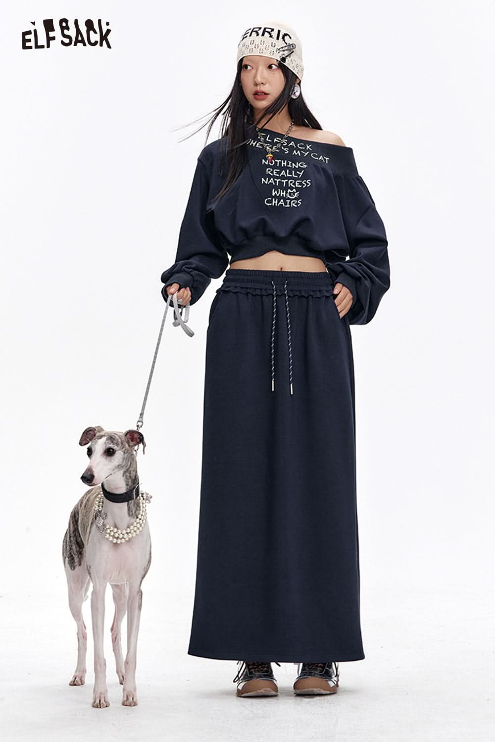 ELFSACK Casual Slash Neck Printed Sweatshirt Suit Women Long Skirt Two-piece Set Female