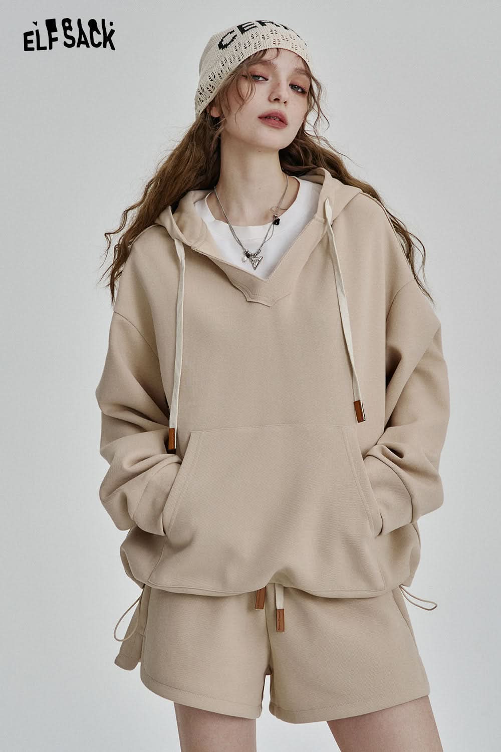 ELFSACK Retro Casual Long Sleeve Hoodies Shorts Two-piece Women's Loose Sports Suit