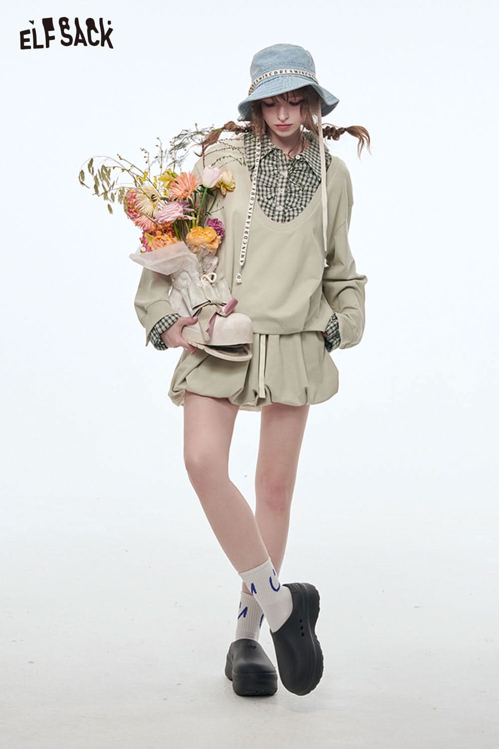 ELFSACK Sweet Sports Sweatshirt Mini Skirt Suit Women