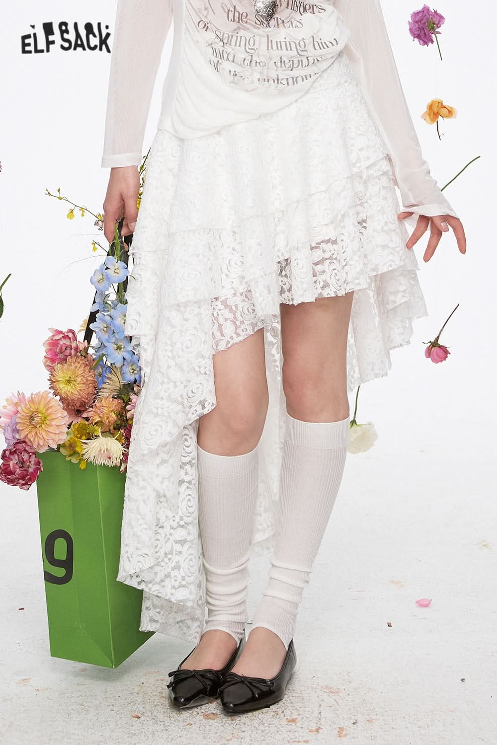 ELFSACK Y2K White Irregular Lace Skirt Women Sweet Asymmetric Ruffles Mini Skirt