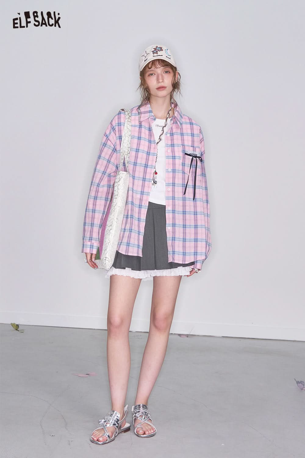 ELFSACK Y2K Preppy Style Lace Stitching Grey Pleated Mini Skirt Women