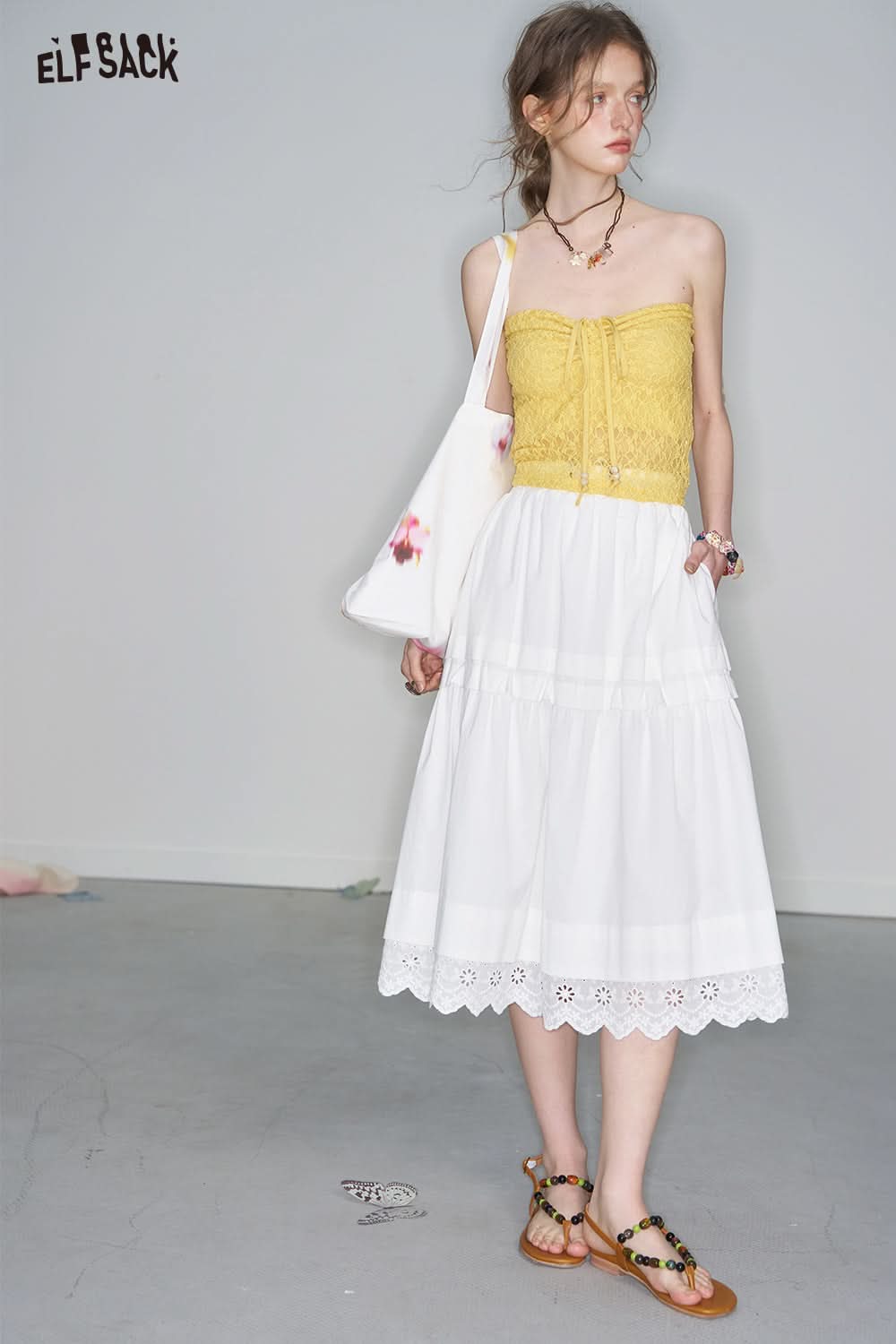 ELFSACK Vacation Y2K Halter Lace Camisole Female Hottie Tank Tops