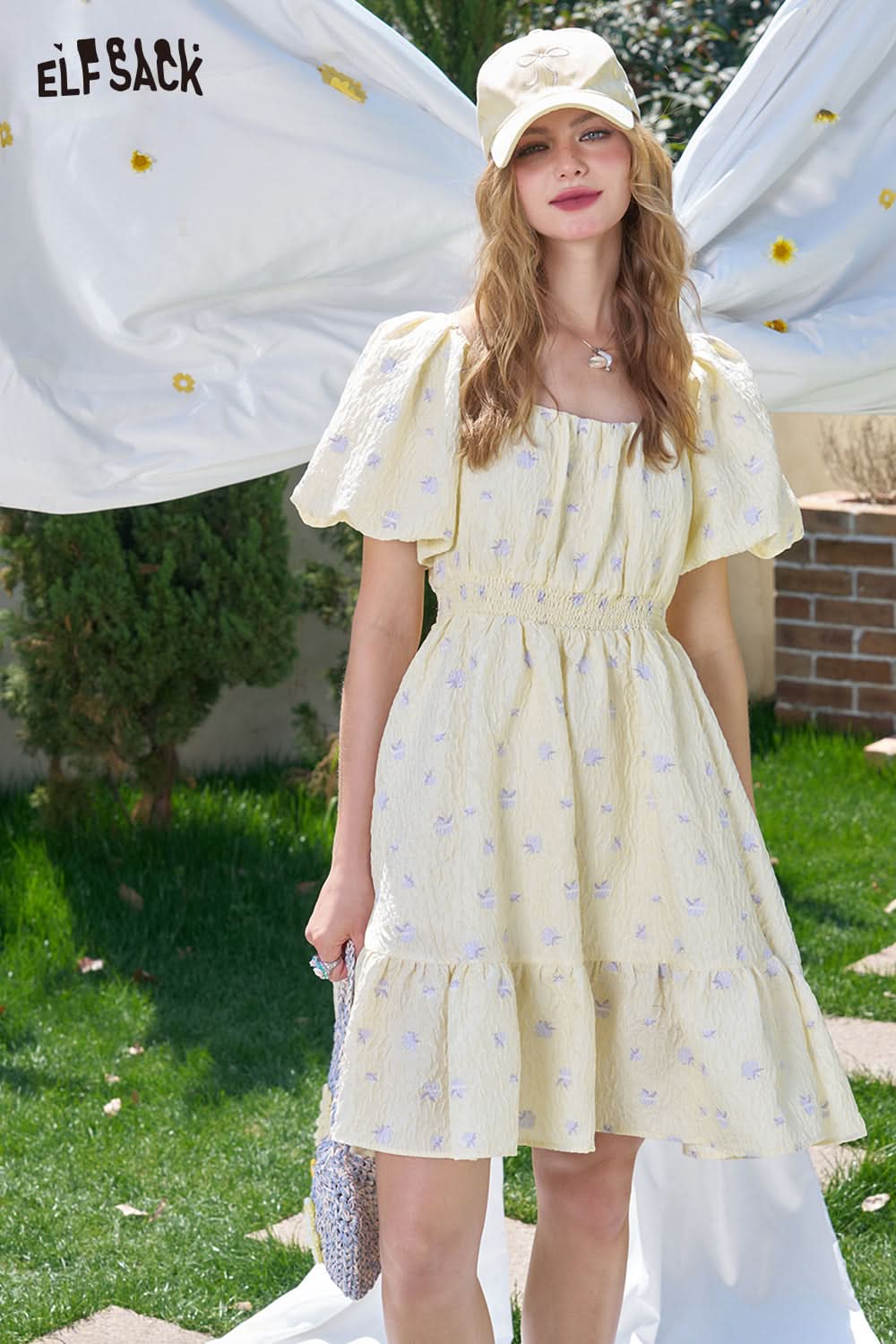 ELFSACK Square Neck Bubble Sleeves Floral Chic Dress