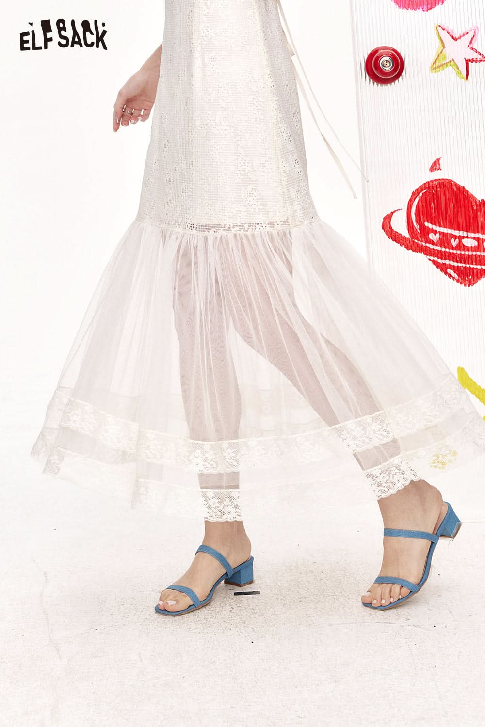 ELFSACK White Mesh Lace Patchwork Suspender Chic Dress