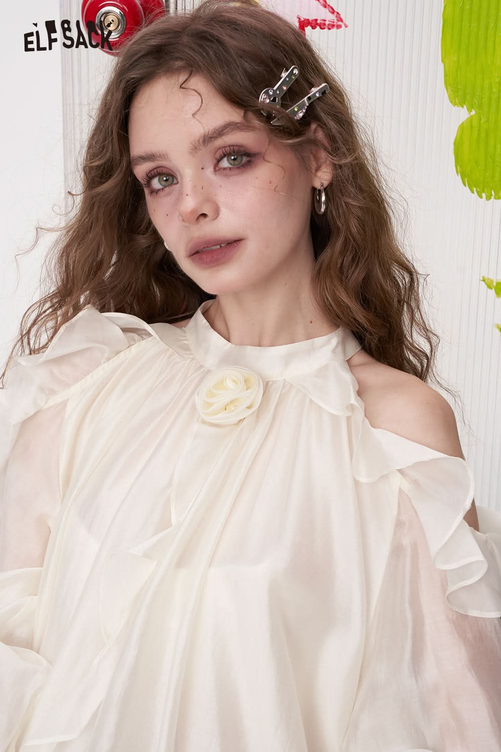 ELFSACK Hanging Neck And Exposed Shoulder Imitation Tencel Chiffon Shirt