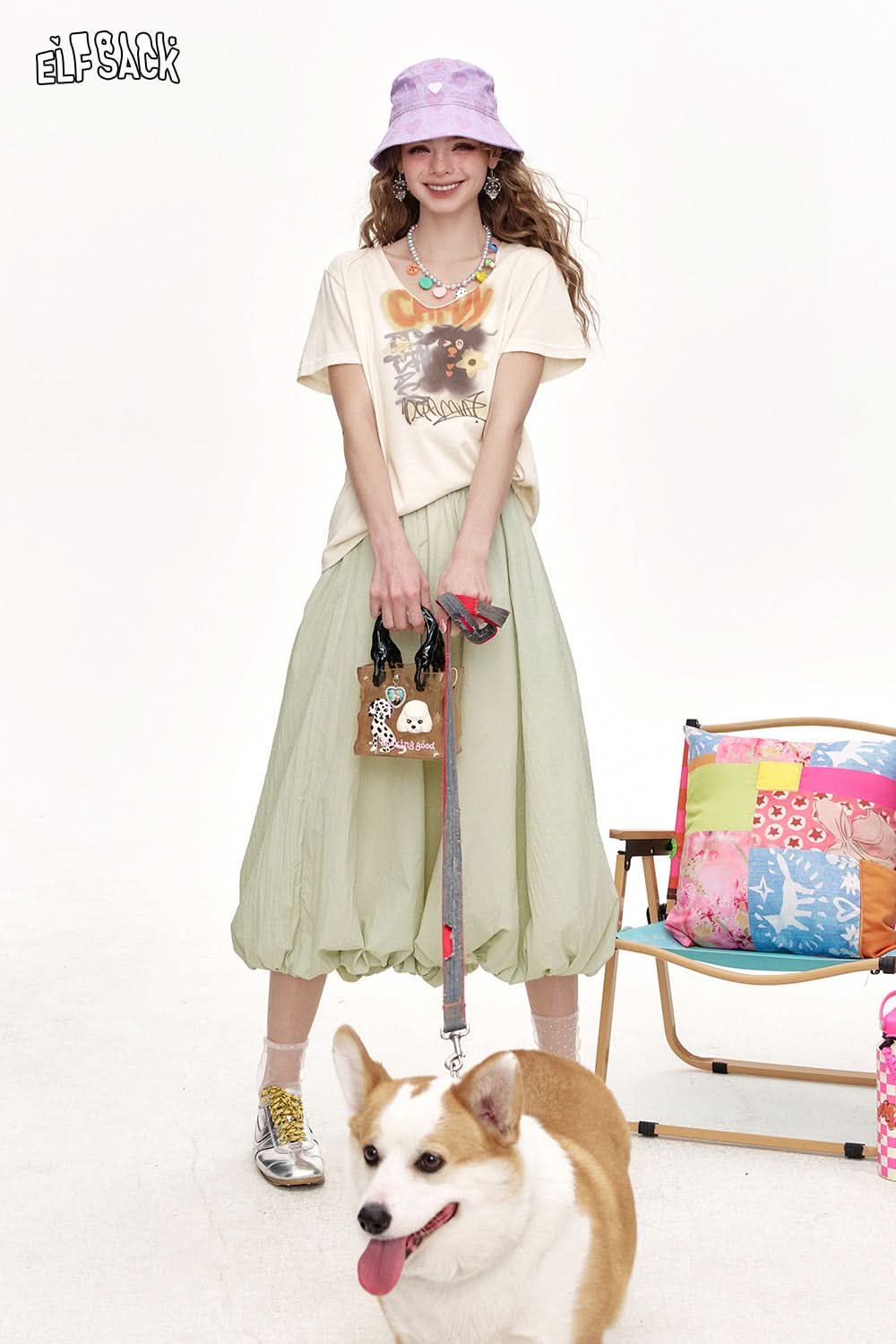 ELFSACK V-Neck Printed Casual Short Sleeved T-Shirt