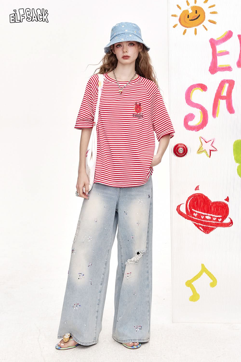 ELFSACK Red And White Striped Retro Casual Short Sleeved T-Shirt