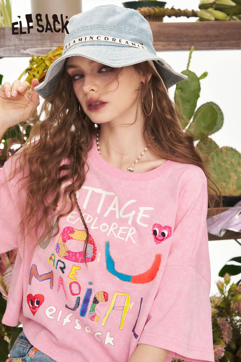 ELFSACK Pink Graffiti Printed Casual Short Sleeve T-Shirt