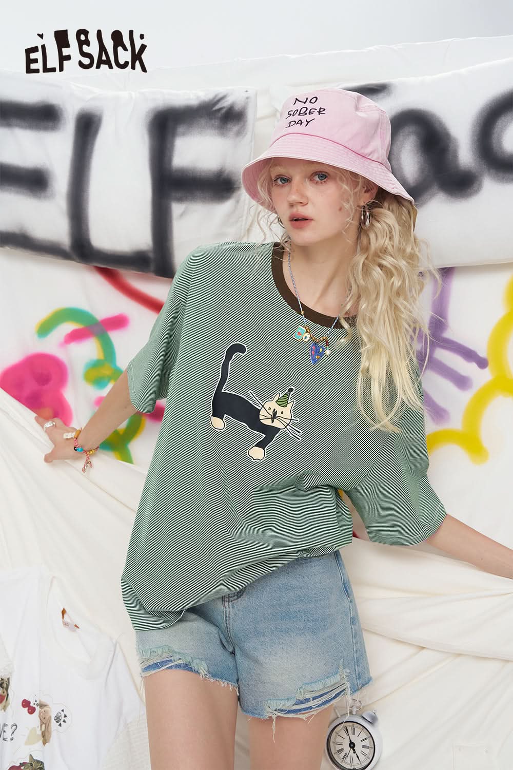 ELFSACK Casual Retro Printed Short Sleeve T-Shirt