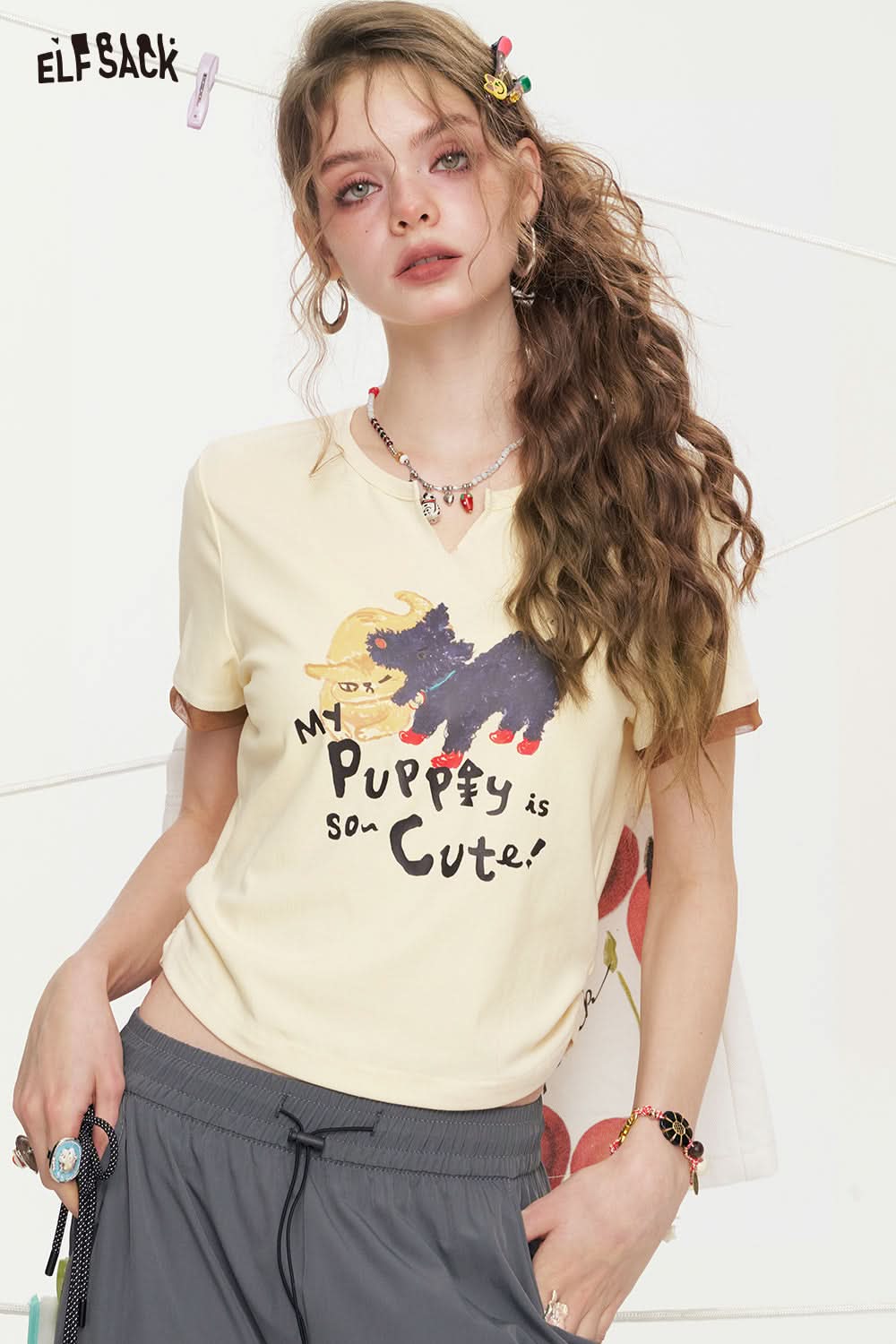 ELFSACK Cat Print Chic Slim Fit T-Shirt