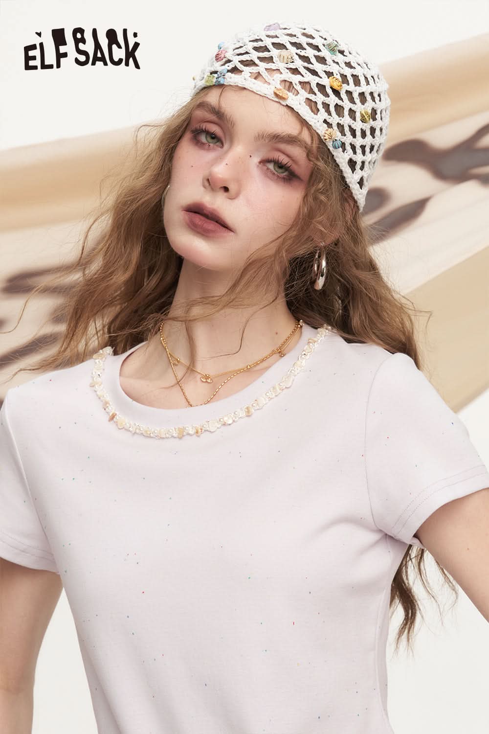 ELFSACK Shell Nail Bead Round Neck Short Sleeve T-Shirt