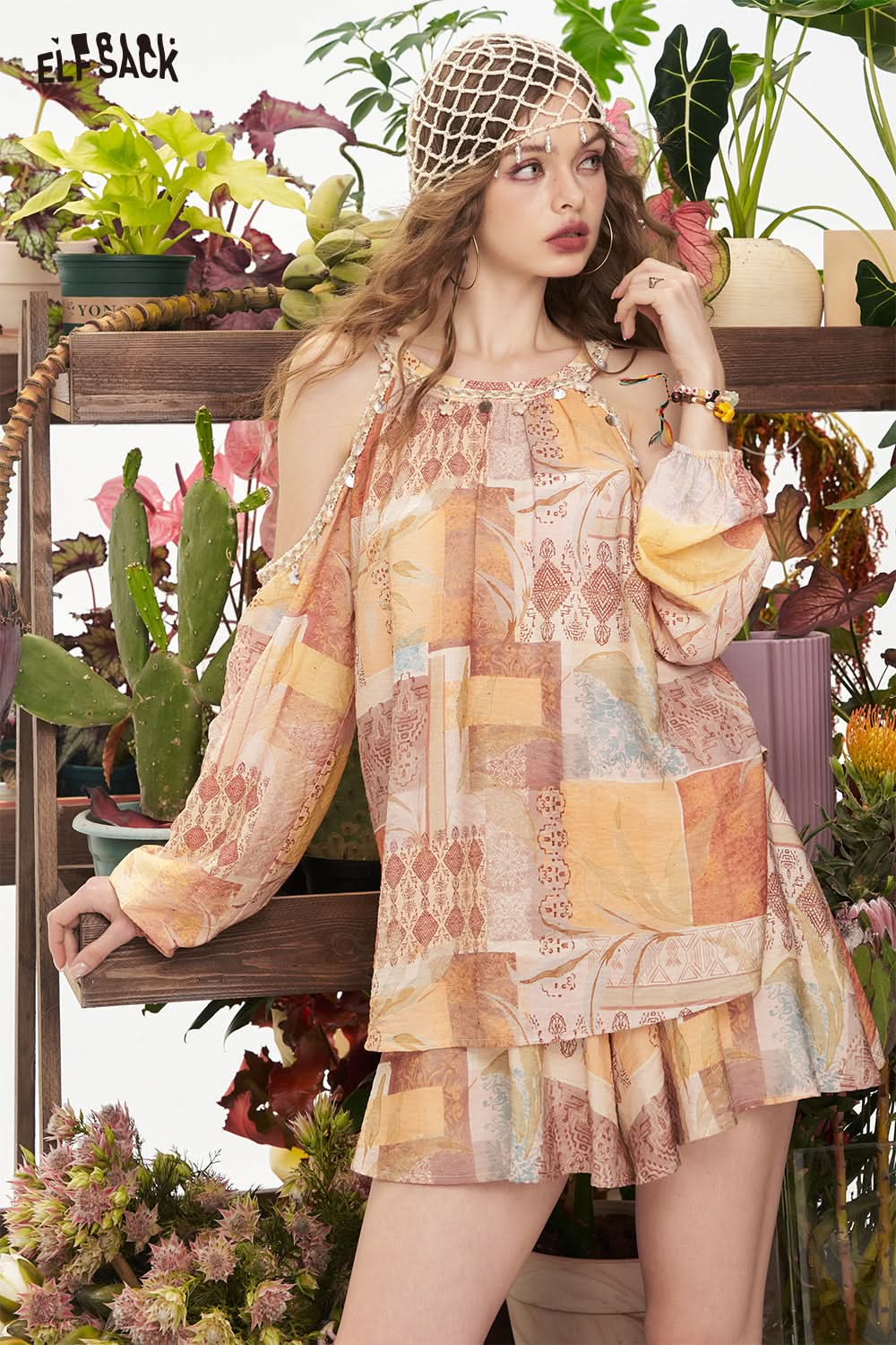 ELFSACK Hanging Neck Printed Chiffon Shirt Half Skirt Chic Two-Piece Set