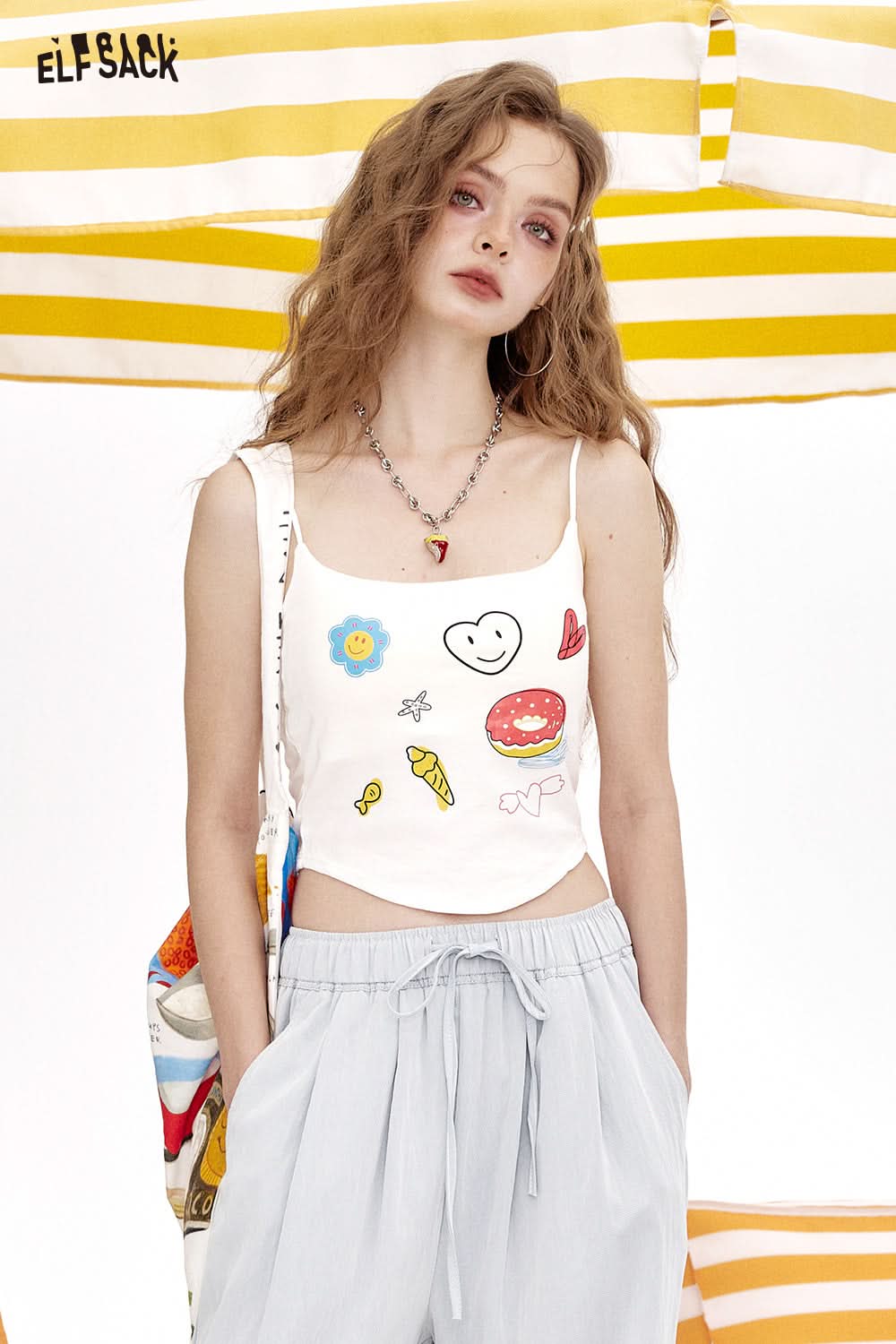 ELFSACK Y2K Cute Printed Slim Fit Camisole