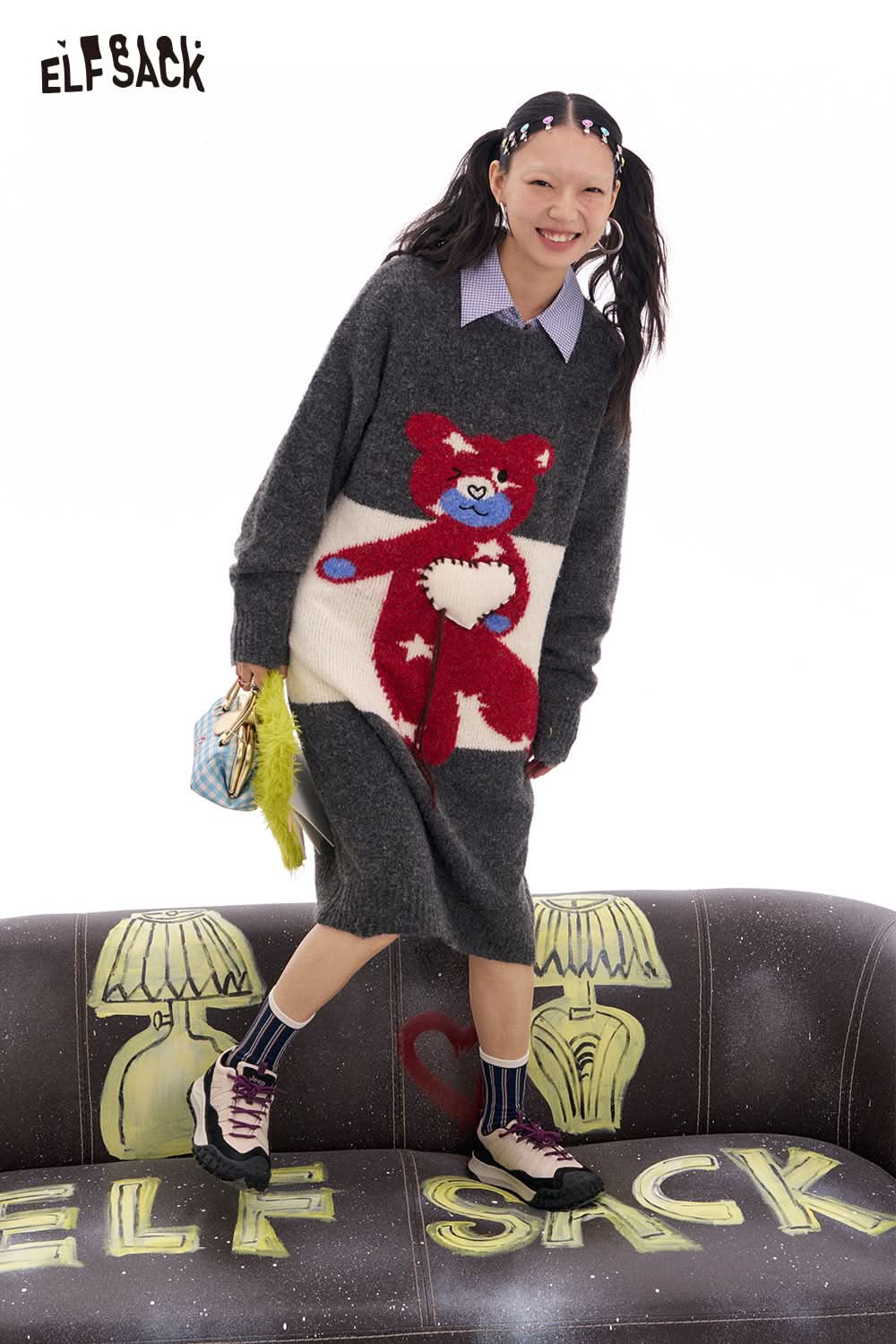 ELFSACK Spliced Bear Knitted Dress Women Round Neck Loose Straight Long Dress
