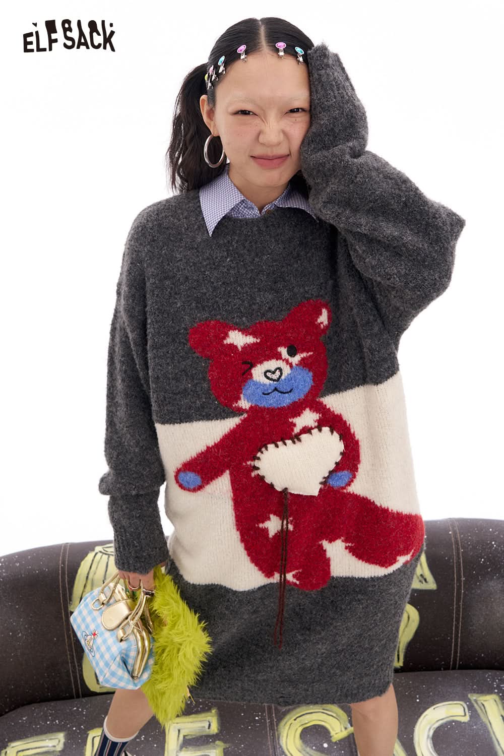 ELFSACK Spliced Bear Knitted Dress Women Round Neck Loose Straight Long Dress