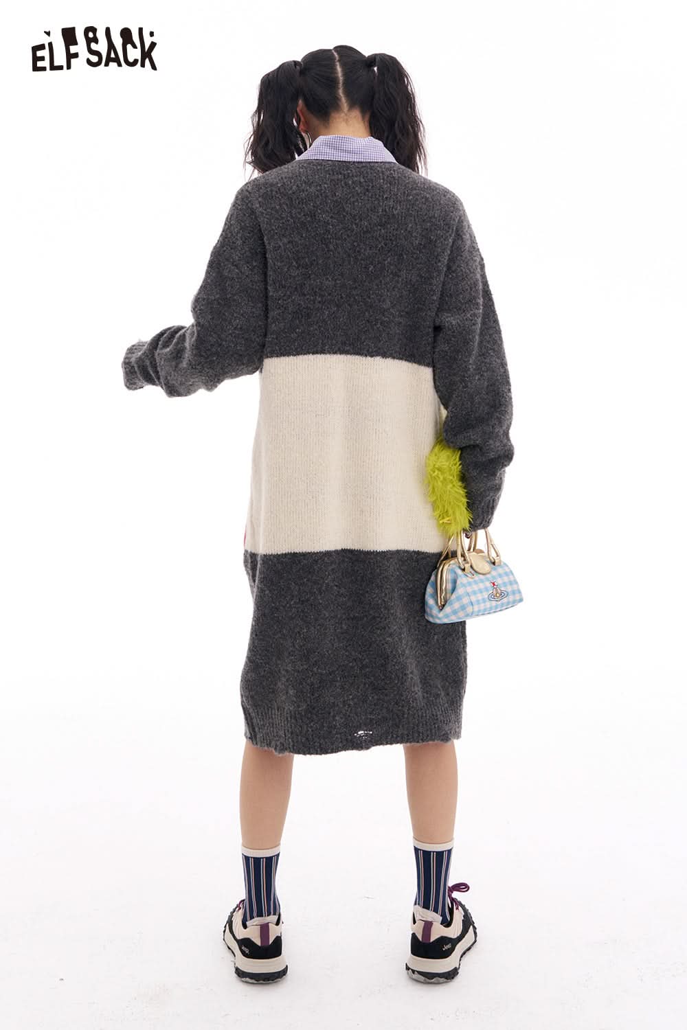 ELFSACK Spliced Bear Knitted Dress Women Round Neck Loose Straight Long Dress