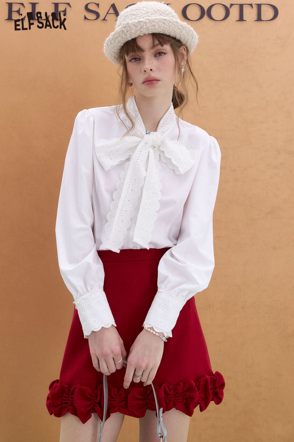 ELFSACK French lace bow tie white shirt Sweet long sleeve round neck top