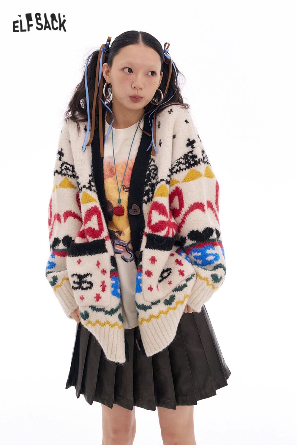 ELFSACK Preppy Style Jacquard Knitted Cardigan Women Loose V-neck Heart Button Sweater