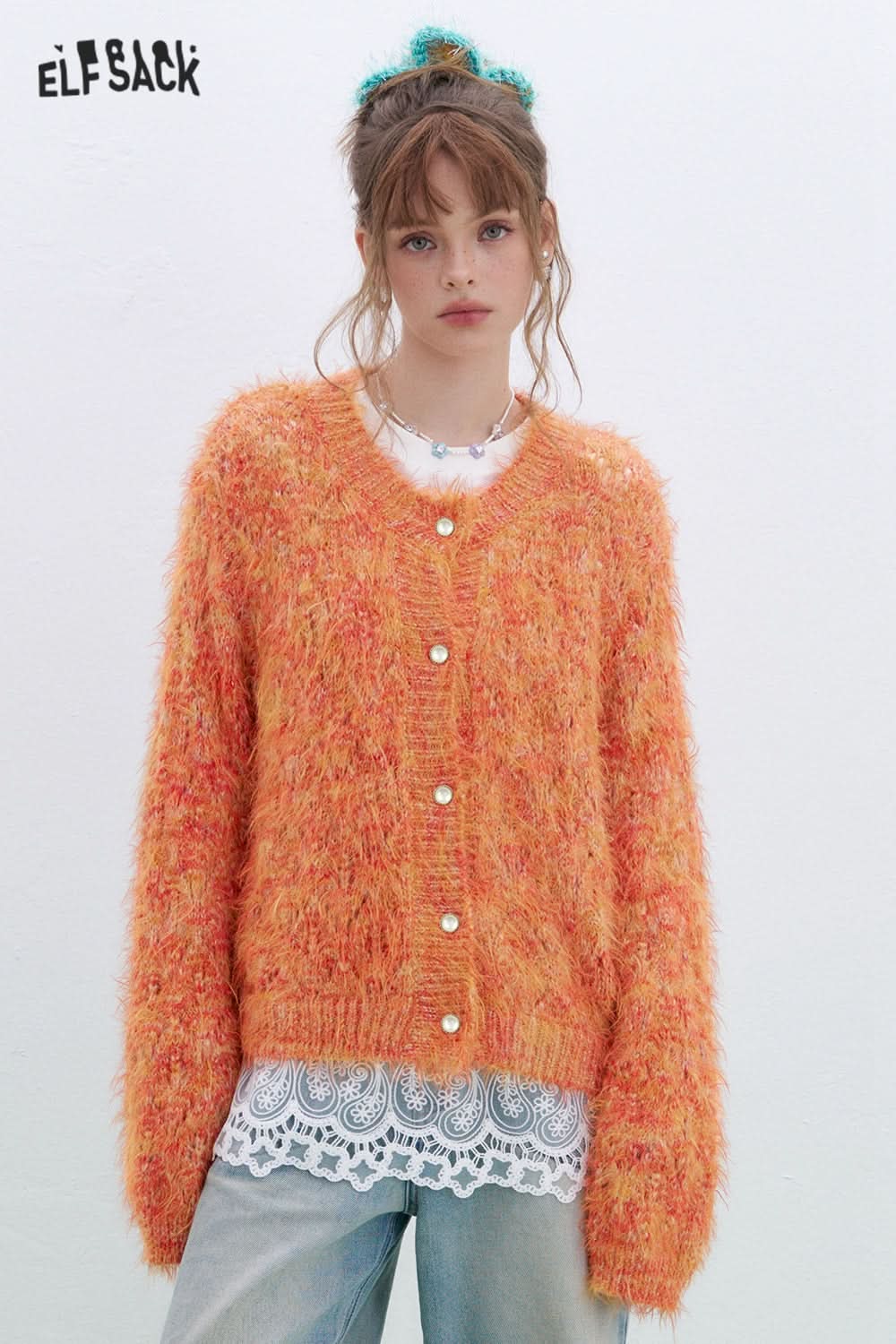 ELFSACK Sweet and cute Y2K round neck knitted cardigan Pearl buttons Korean sweater