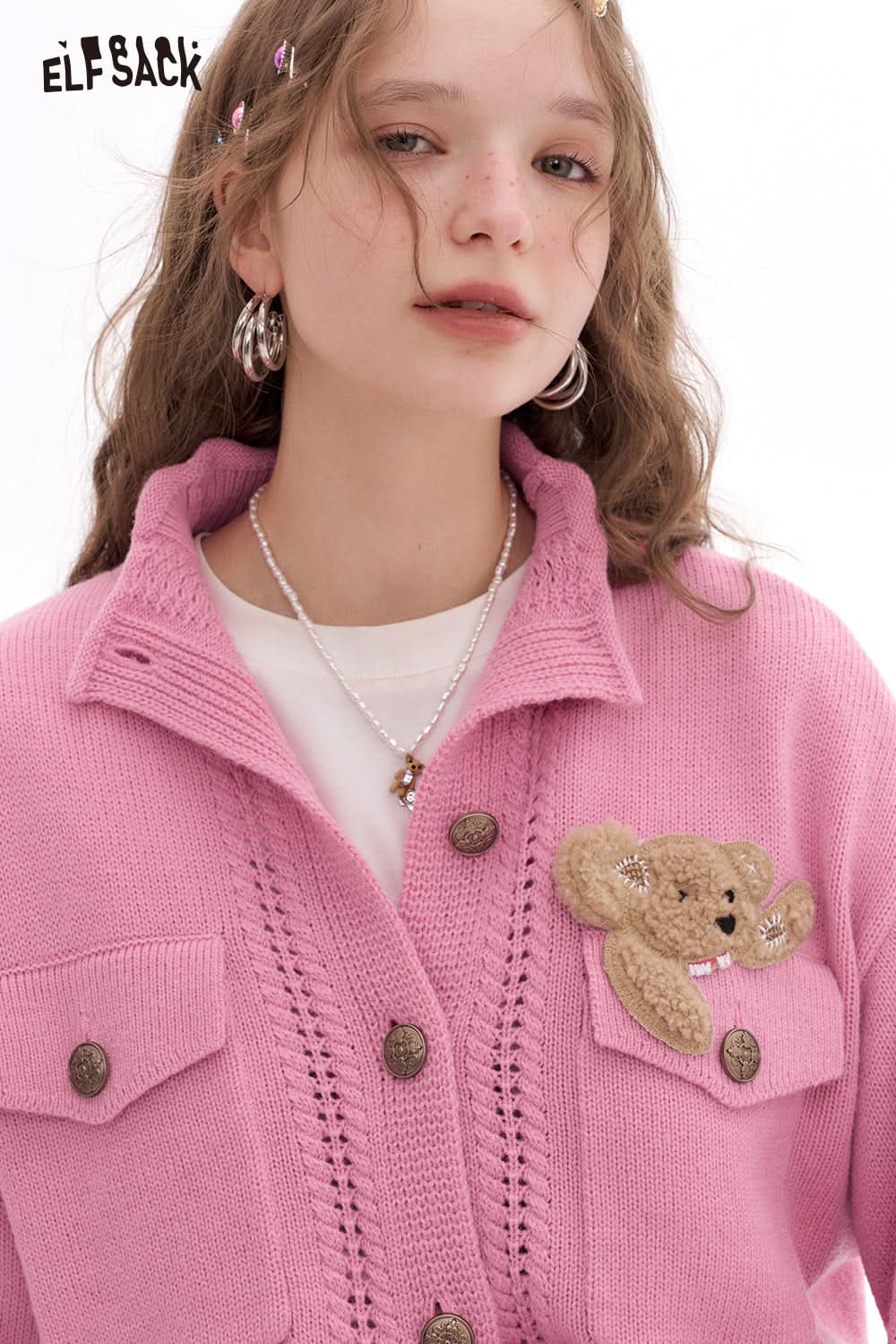 ELFSACK Women's Fashion Front Button Stand Collar Bear Patch Knit Cardigan Sweater Long Sleeve Fitted Hem Chic Outerwear Female Tops