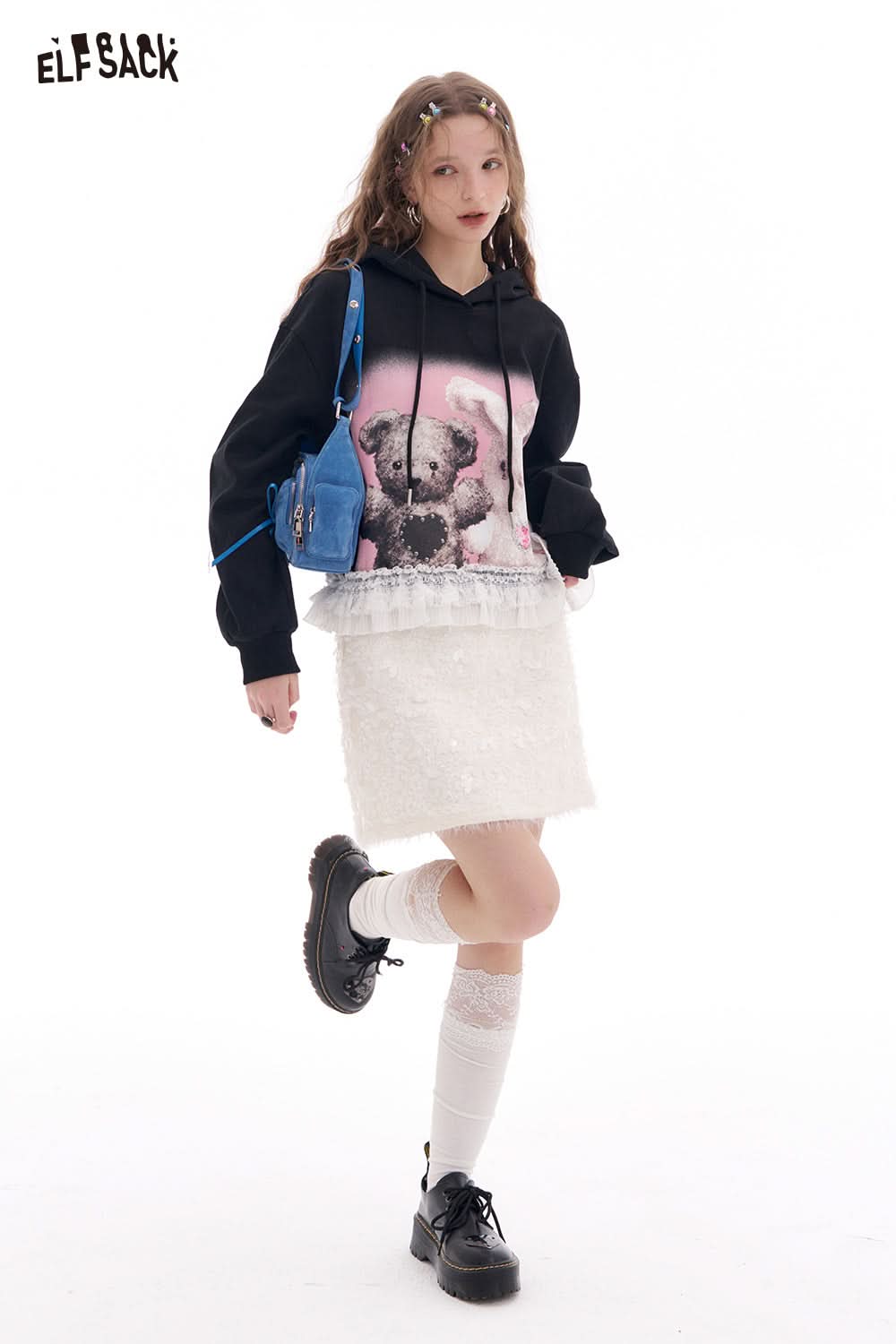 ELFSACK Y2K Black Lace Stitching Cartoon Printed Hooded Sweatshirt Women