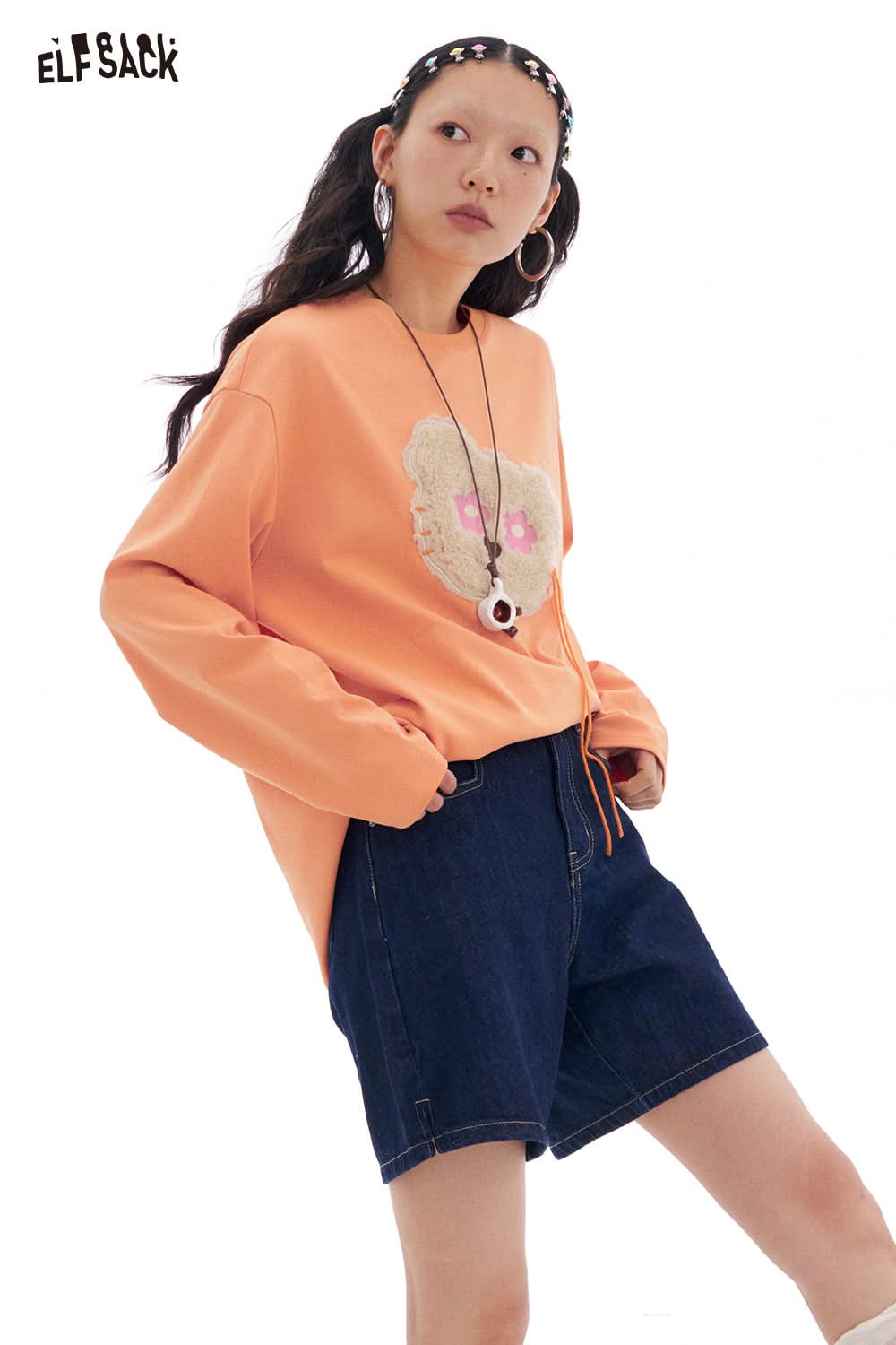 ELFSACK Y2K Cute Bear Long Sleeve O-Neck T-Shirt Women Loose Casual Tops