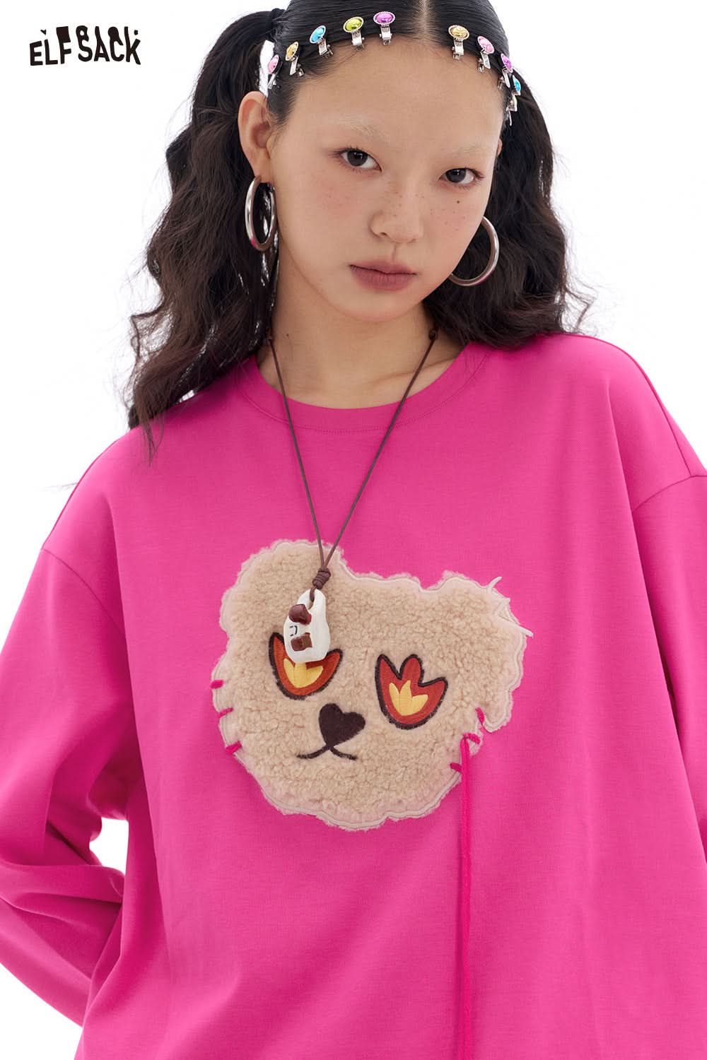 ELFSACK Y2K Cute Bear Long Sleeve O-Neck T-Shirt Women Loose Casual Tops