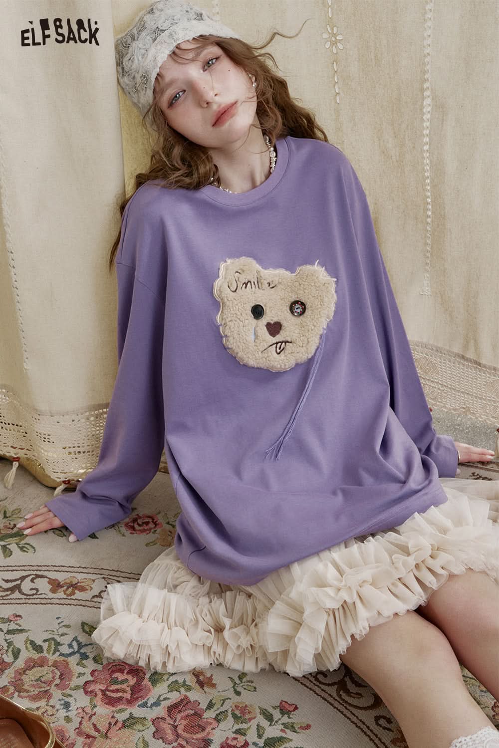 ELFSACK Y2K Cute Bear Long Sleeve O-Neck T-Shirt Women Loose Casual Tops