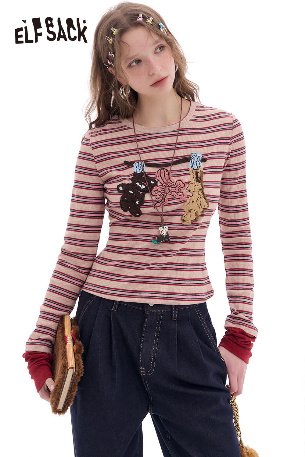 ELFSACK Sweet and cool Y2K bear patch contrast color stripes long sleeve T-shirt