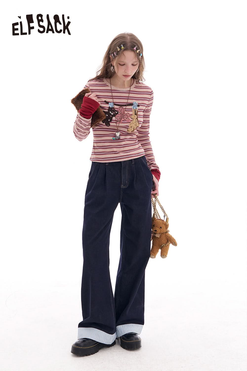 ELFSACK Sweet and cool Y2K bear patch contrast color stripes long sleeve T-shirt
