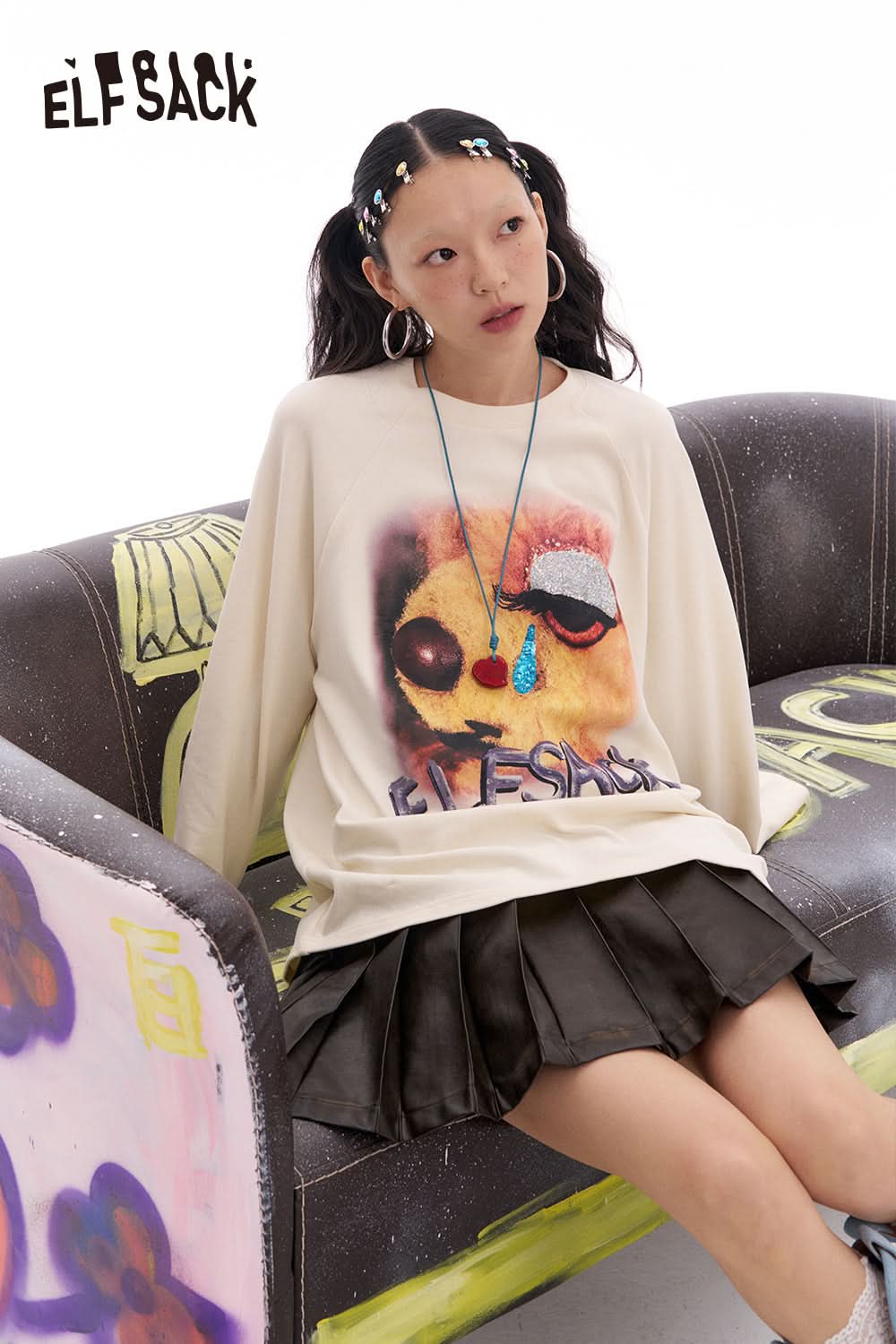 ELFSACK Bear Print Long Sleeve T-Shirt Women Loose Casual Y2K O-Neck Top