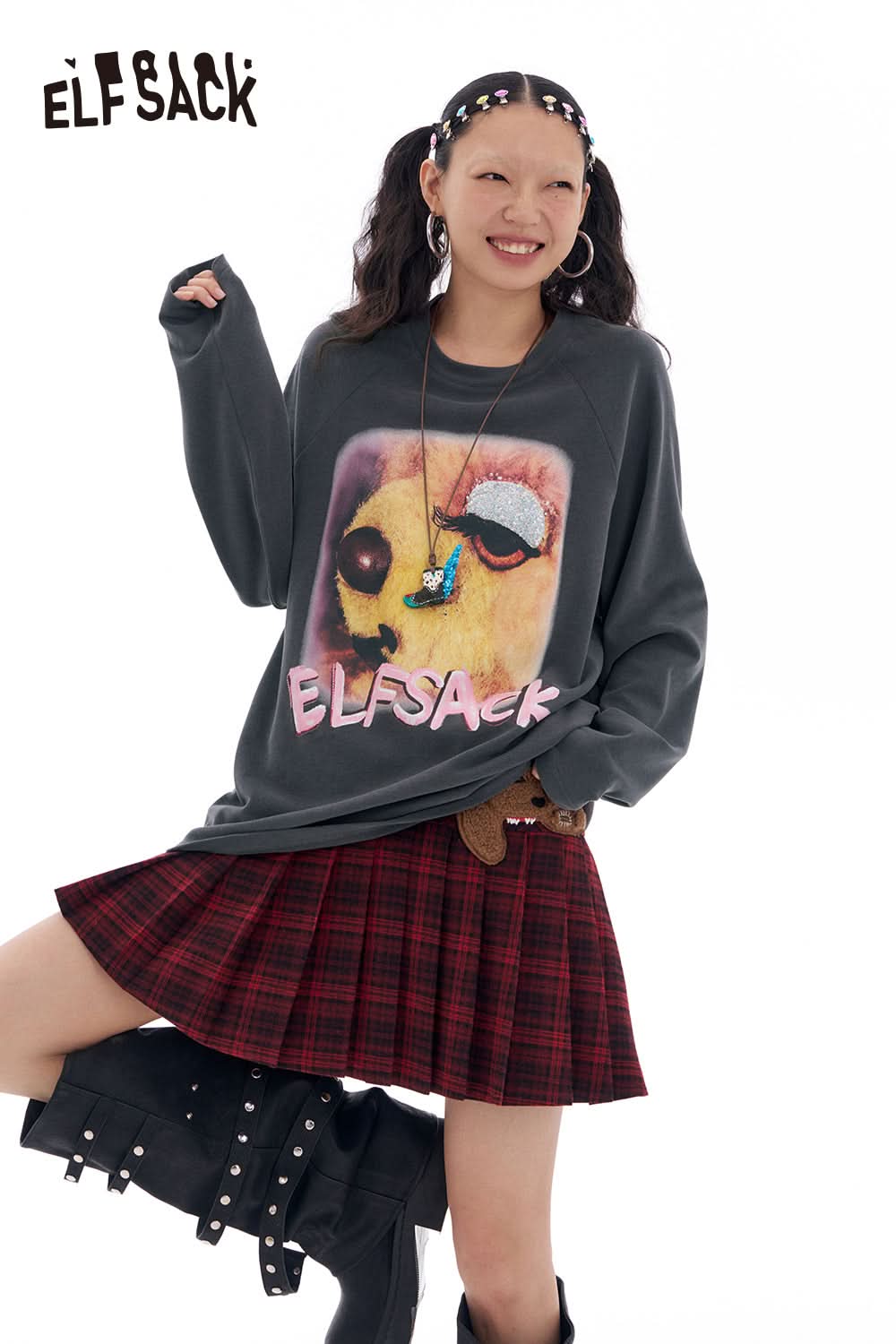 ELFSACK Bear Print Long Sleeve T-Shirt Women Loose Casual Y2K O-Neck Top