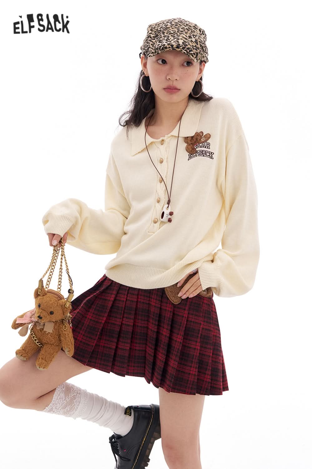 ELFSACK Polo Collar Bear Patch Knit Pullover Women Korean Preppy Style Sweater