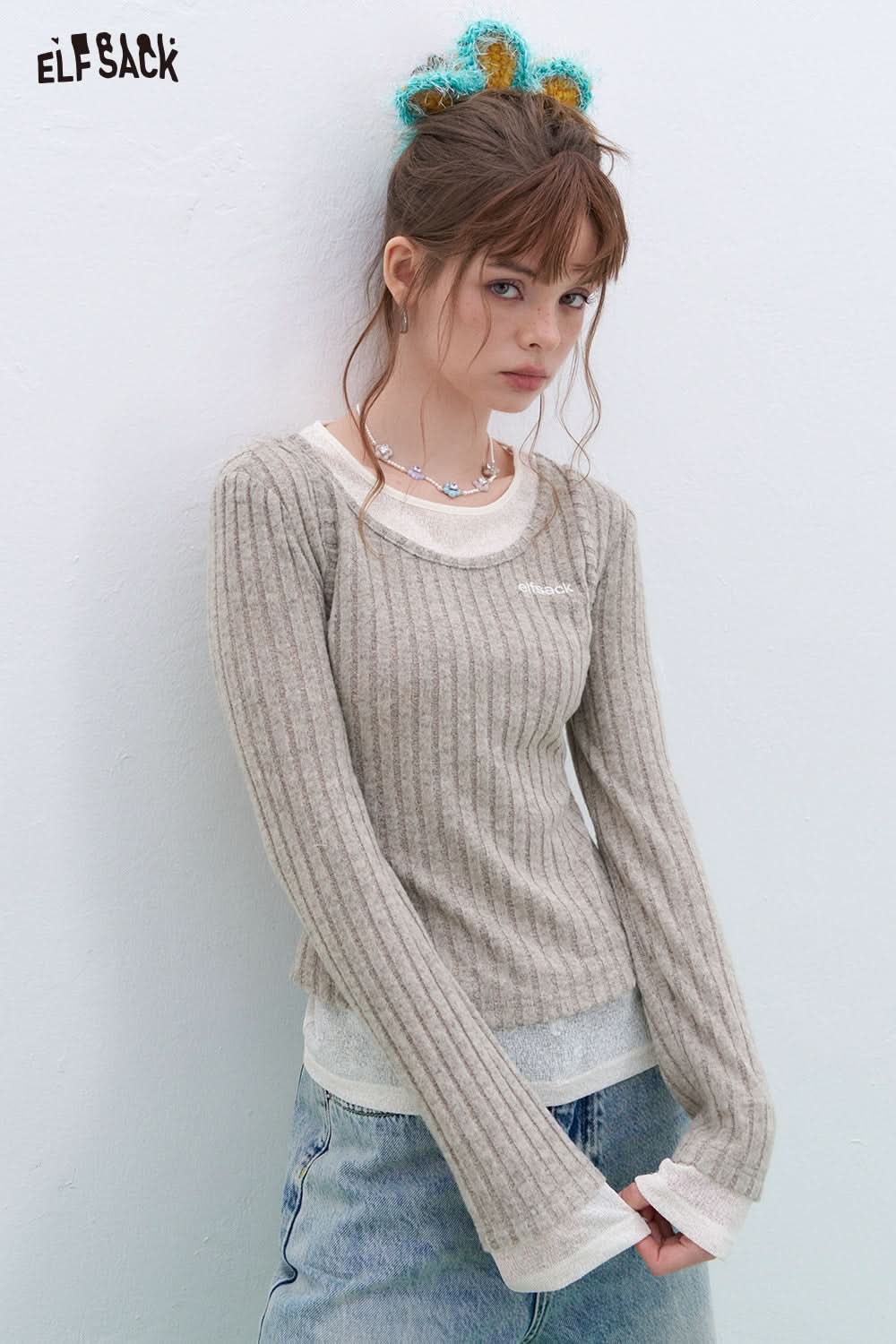 ELFSACK Retro fake two-piece stitching knitted pullover Round neck long sleeve Korean style top