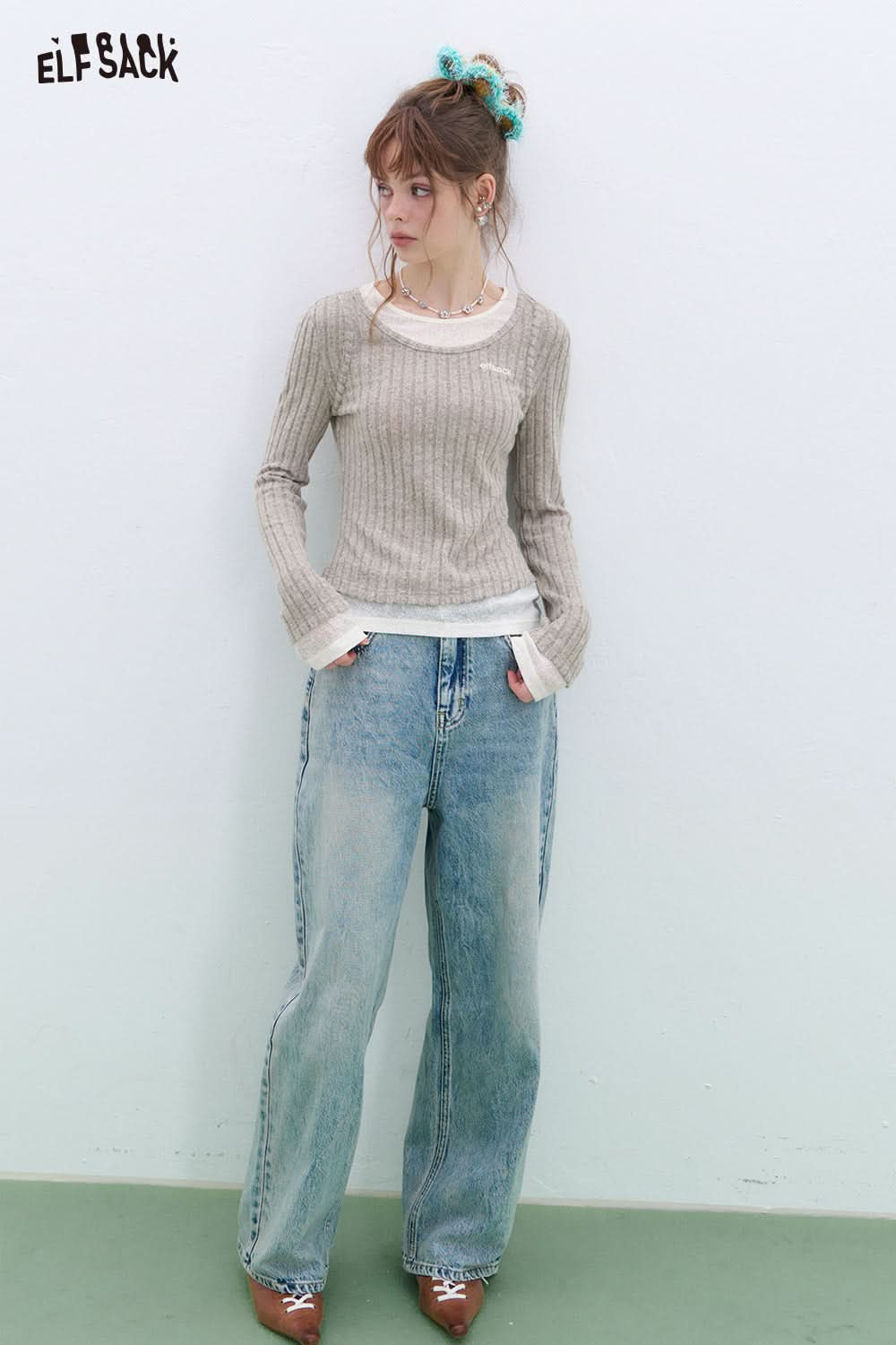 ELFSACK Retro fake two-piece stitching knitted pullover Round neck long sleeve Korean style top