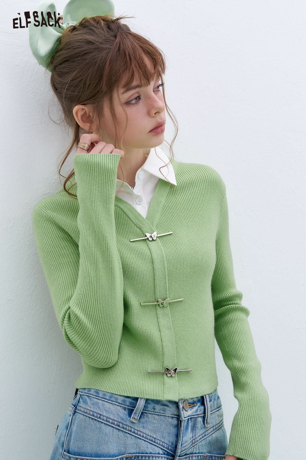 ELFSACK Fake two-piece shirt lapel patchwork sweater pullover women's long-sleeved short sweet Korean top
