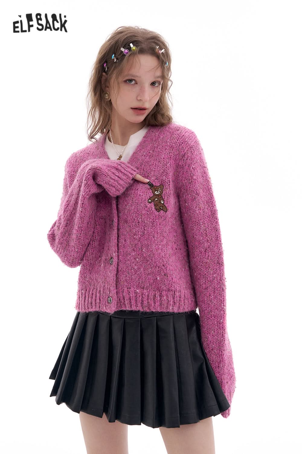 ELFSACK Y2K Cute Bear Patchwork V-neck Knitted Cardigan Women Preppy Style Korean Single-breasted Sweater