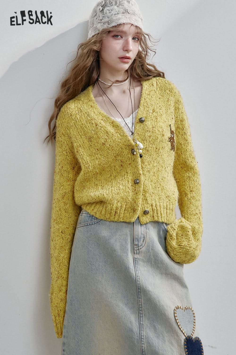 ELFSACK Y2K Cute Bear Patchwork V-neck Knitted Cardigan Women Preppy Style Korean Single-breasted Sweater