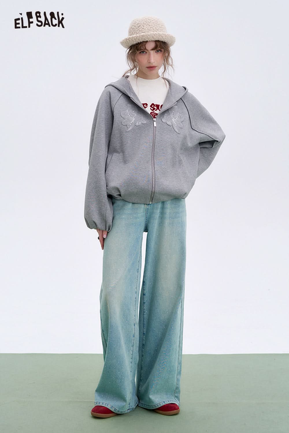 ELFSACK Korean style light blue bright diamond wide leg jeans basic loose straight pants