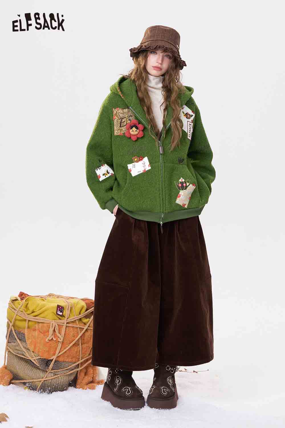 ELFSACK 3D embellished hooded coat for women in green with unique patches and cozy design