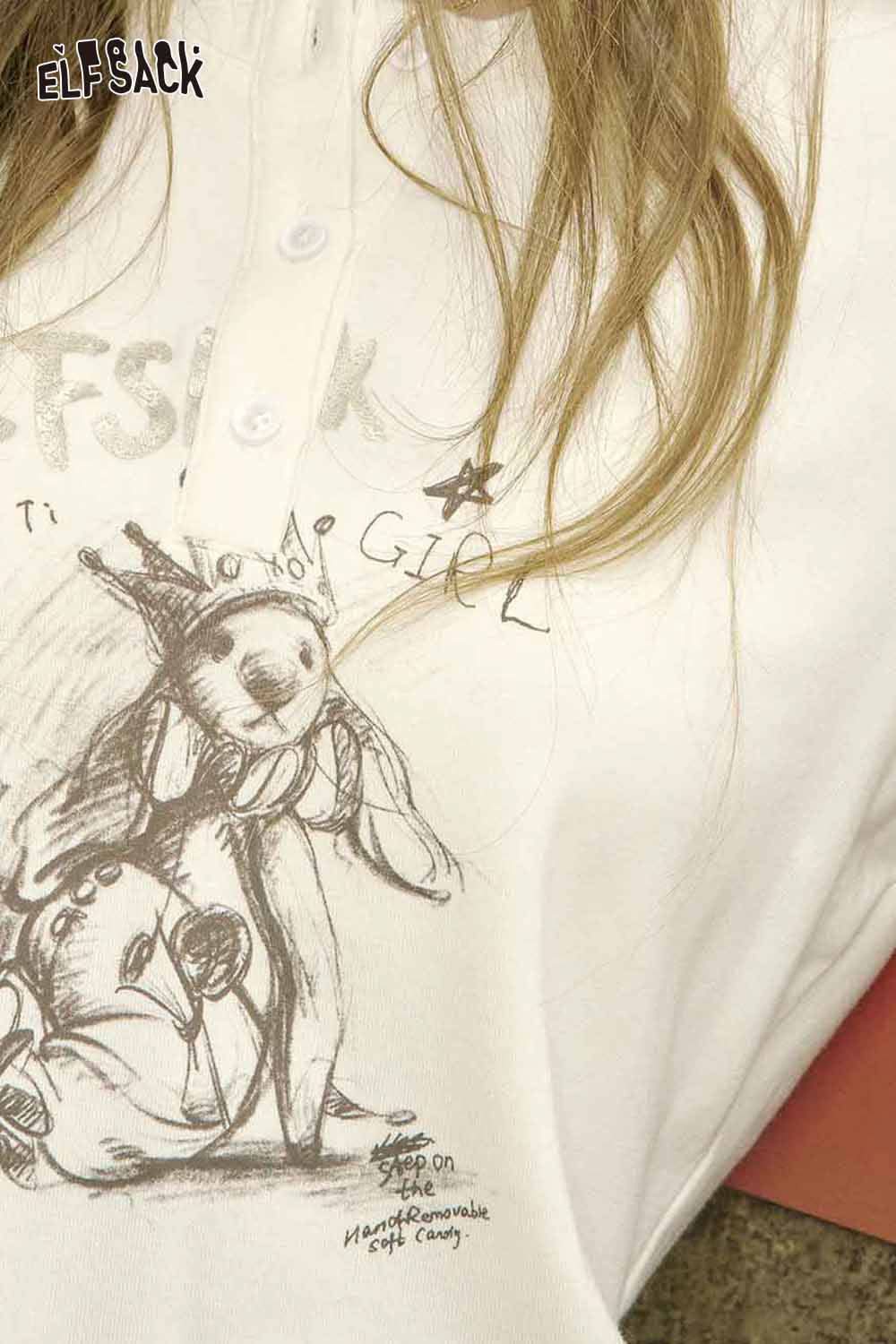 ELFSACK bear graphic relaxed fit tee in off-white with playful animal drawing