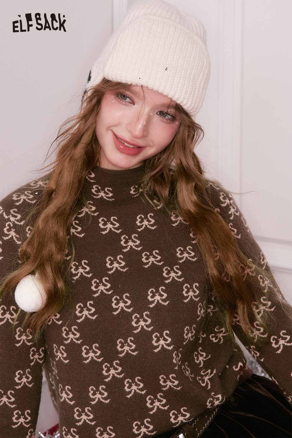 ELFSACK bow print half neck knitwear in brown with a stylish design for a cozy winter look